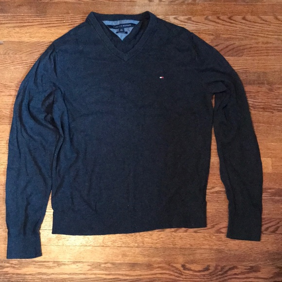 Tommy Hilfiger Other - Tommy Hilfigher Sweater